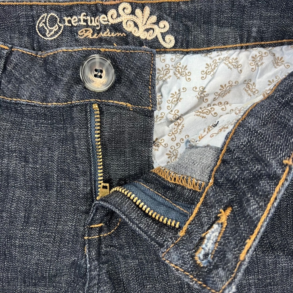 REFUGE PREMIUM Denim Shorts Womens Size 5 Dark Blue Low Rise Cuffed P861 - Picture 4 of 16